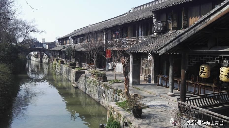 冷知识分享平台-冬季围巾怎么选?